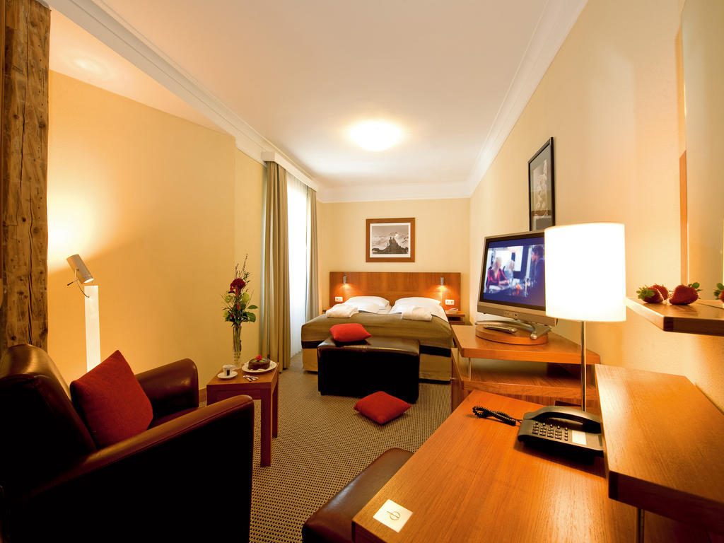 Hotel Post Бад Гащайн Екстериор снимка