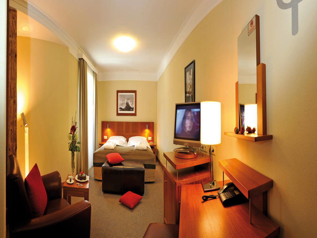 Hotel Post Бад Гащайн Екстериор снимка